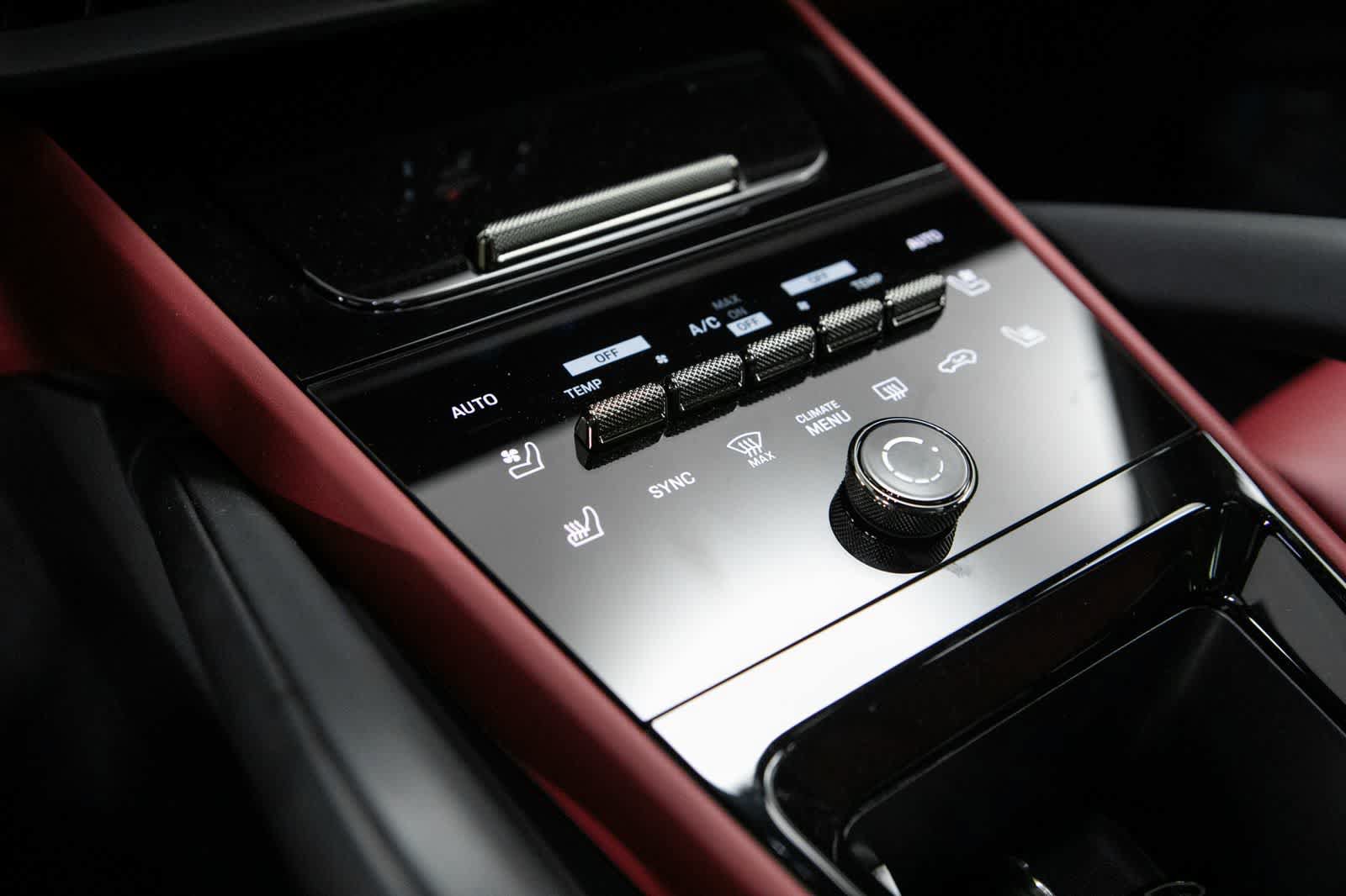 New 2026 Porsche Cayenne Turbo AWD/4WD image 28
