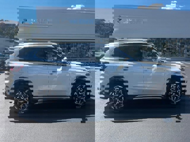New 2026 BMW X1 xDrive28i w/ Technology Package image 8