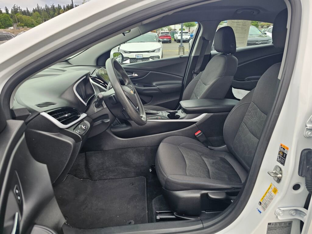 Used 2018 Chevrolet Volt LT FWD image 19