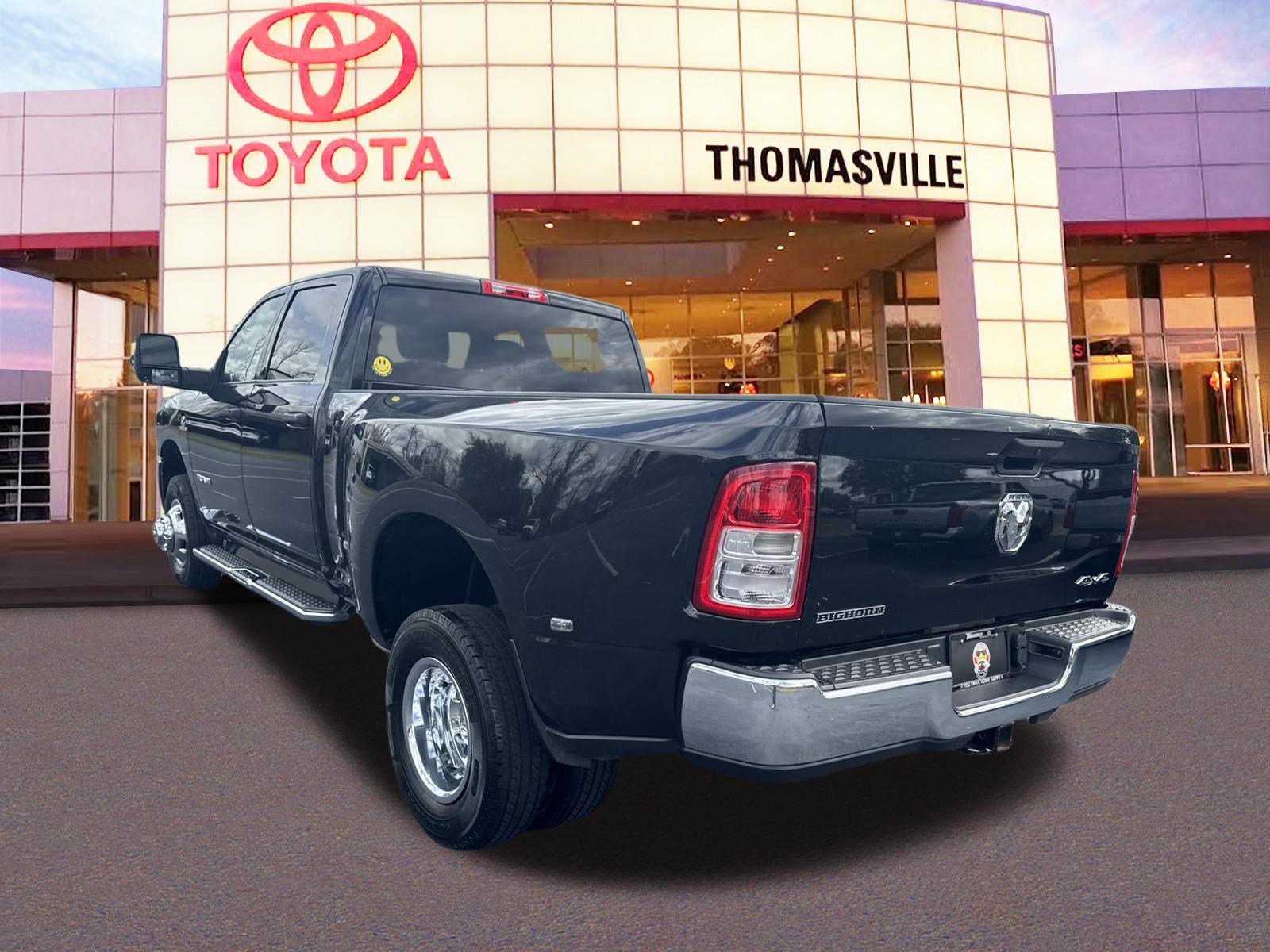 Used 2024 RAM 3500 Big Horn image 7