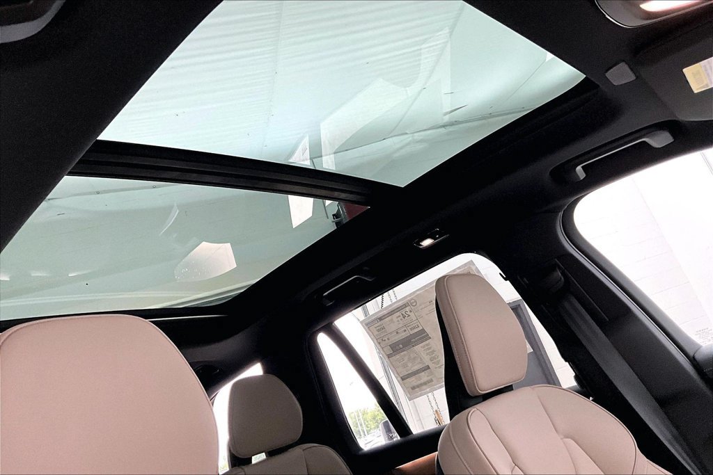 New 2026 Volvo XC90 B5 Core AWD/4WD image 27