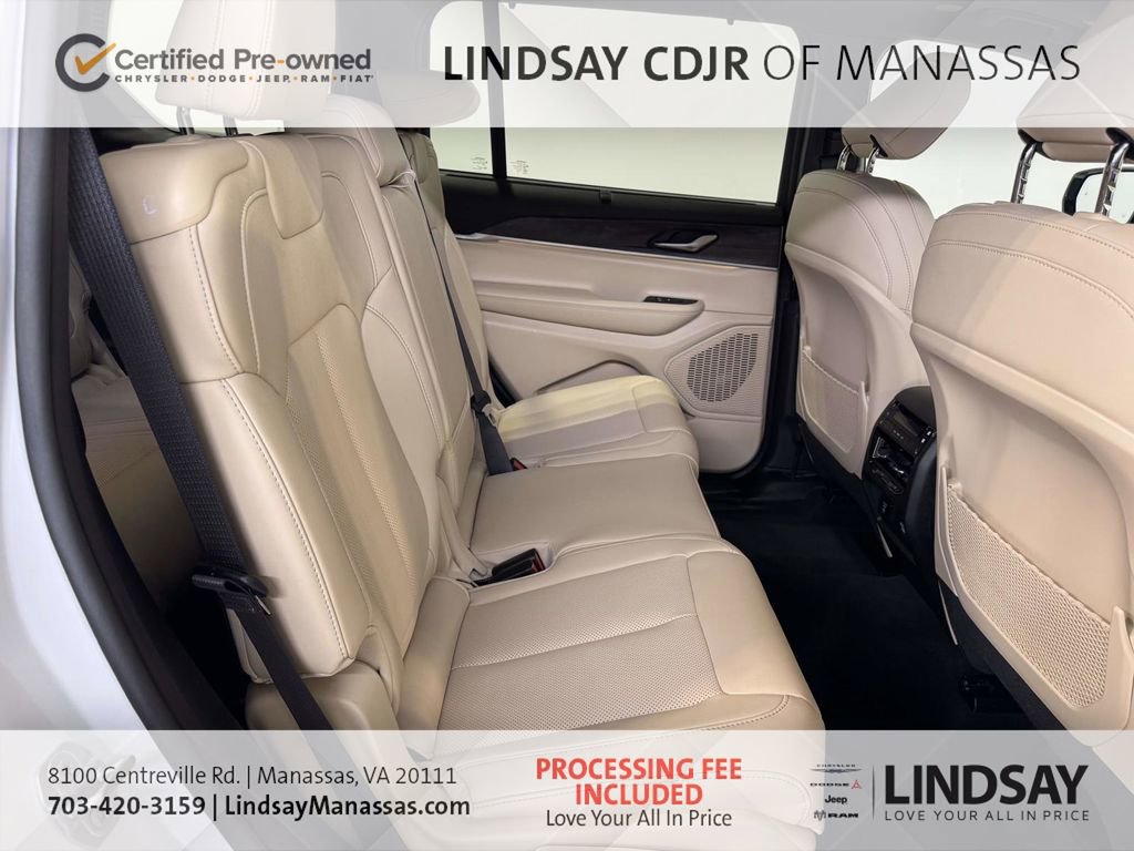 Certified 2025 Jeep Grand Cherokee L Limited w/ Luxury Tech Group II AWD/4WD image 17
