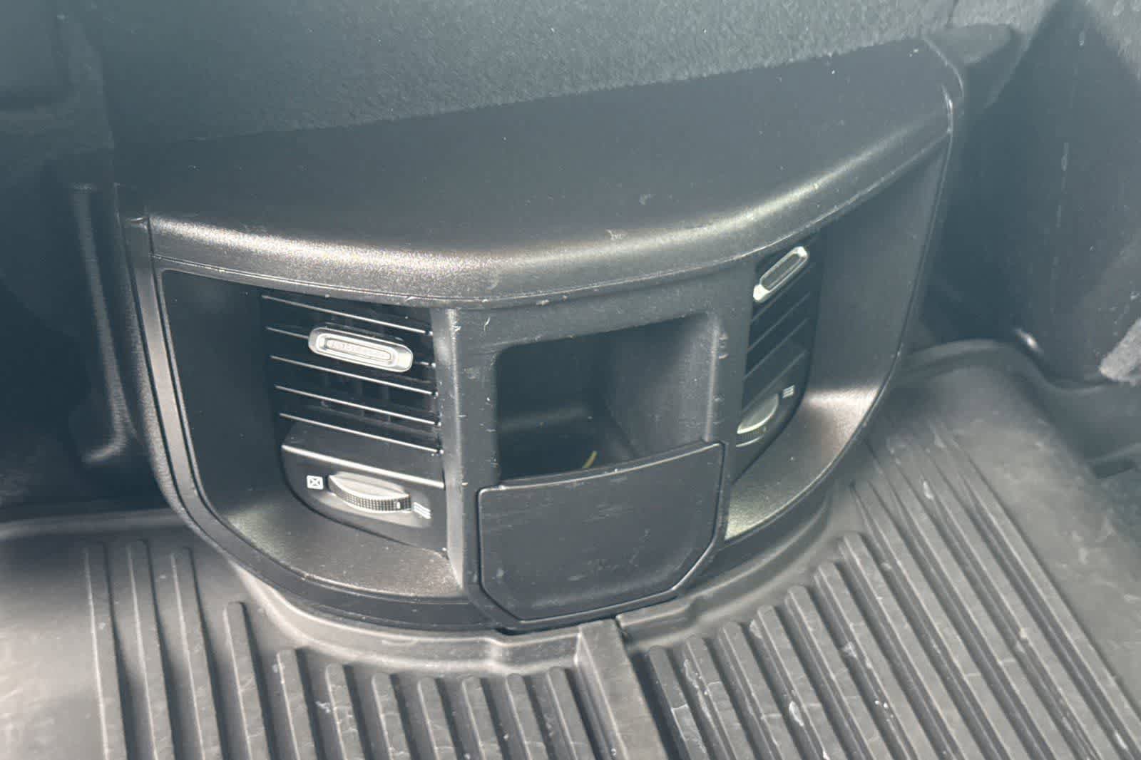 Used 2023 RAM 3500 Tradesman image 15