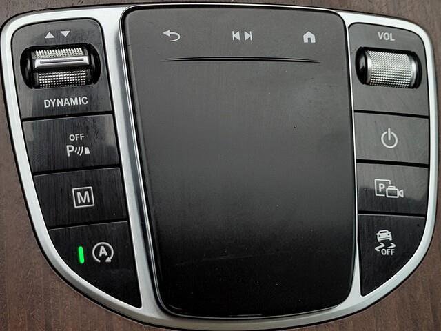 Used 2020 Mercedes-Benz GLC 300 4MATIC image 20