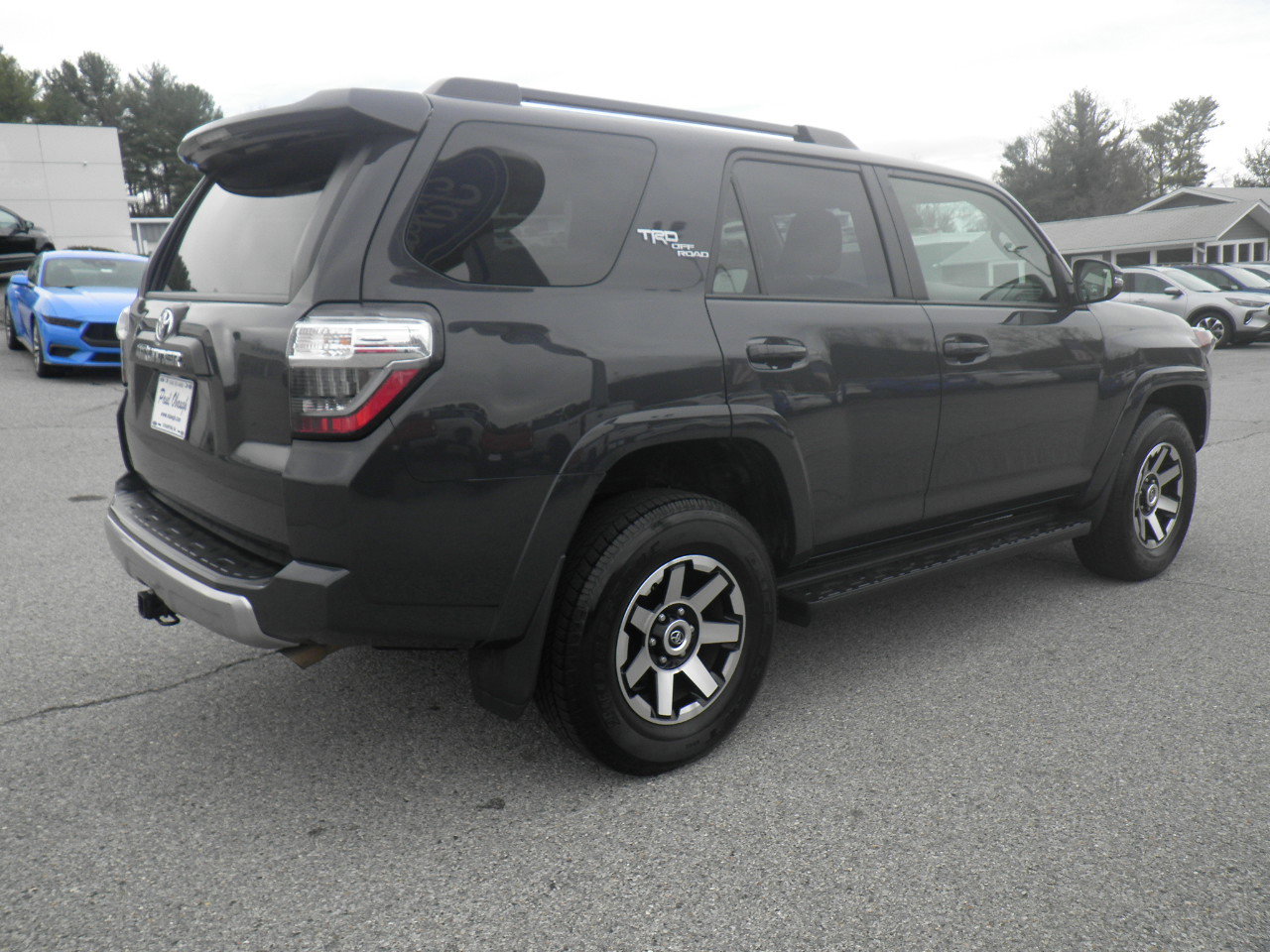 Used 2024 Toyota 4Runner TRD Off-Road Premium image 6