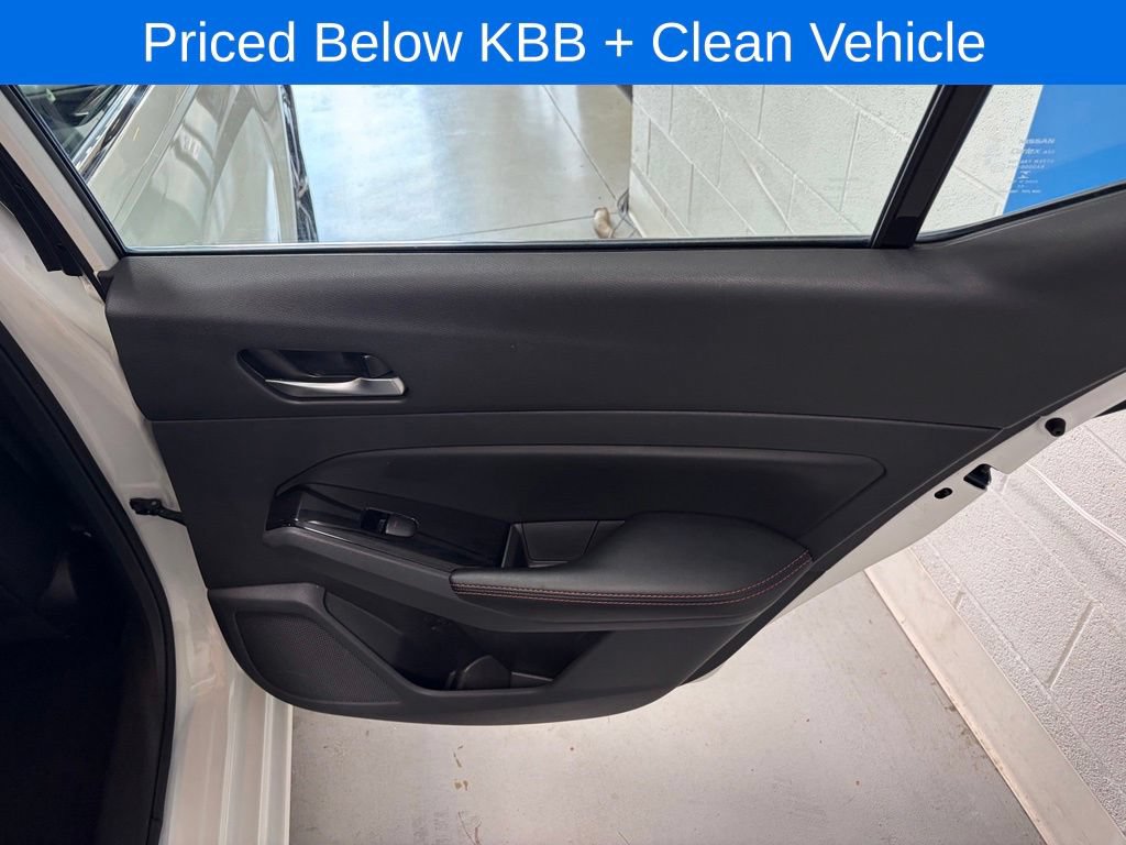 Used 2024 Nissan Altima 2.5 SR FWD image 16