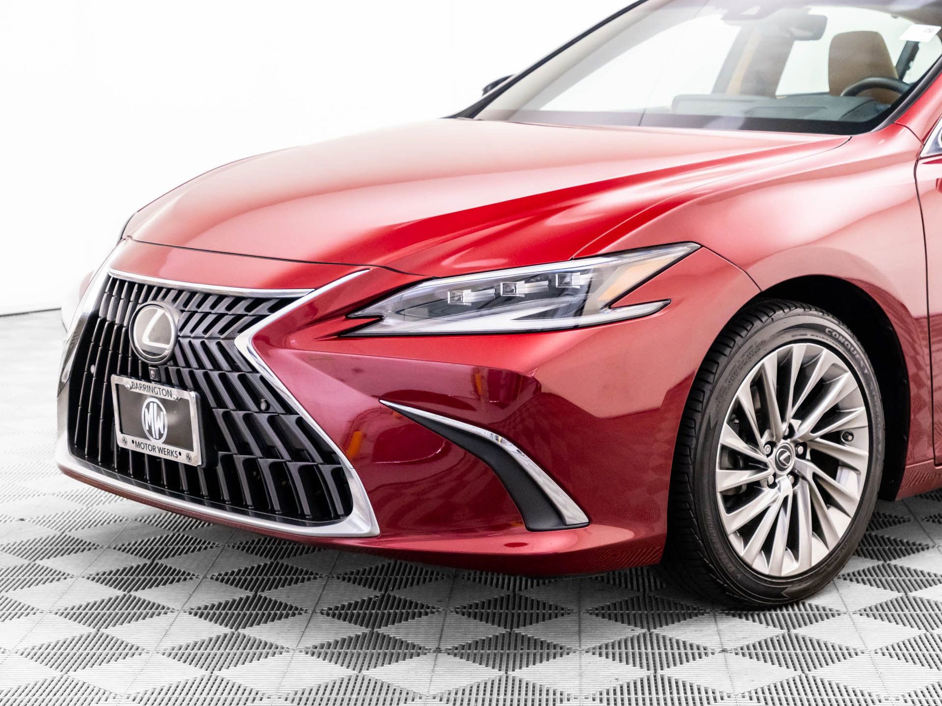 Used 2022 Lexus ES 350 Ultra Luxury w/ Accessory Package 2 image 39
