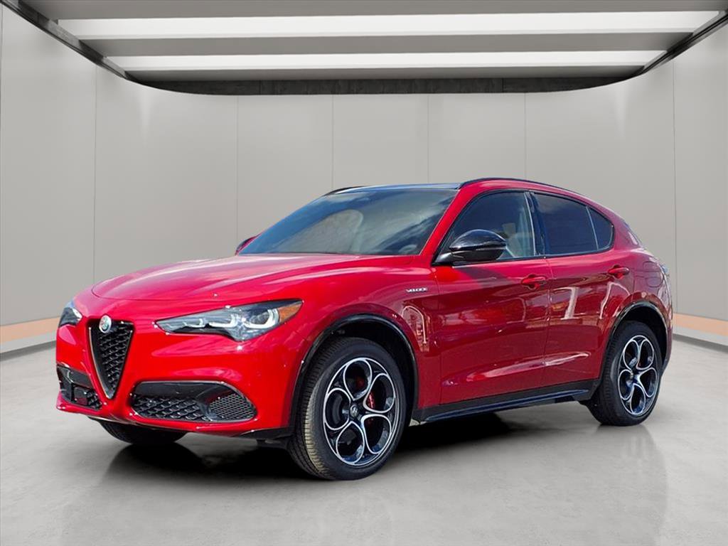 New 2025 Alfa Romeo Stelvio Sprint w/ Veloce Package image 3