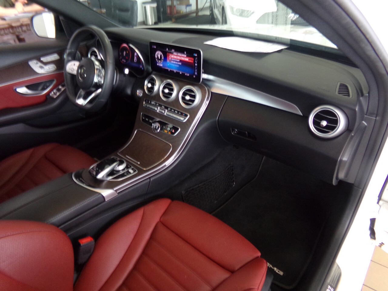 Used 2020 Mercedes-Benz C 300 Sedan w/ AMG Line image 29