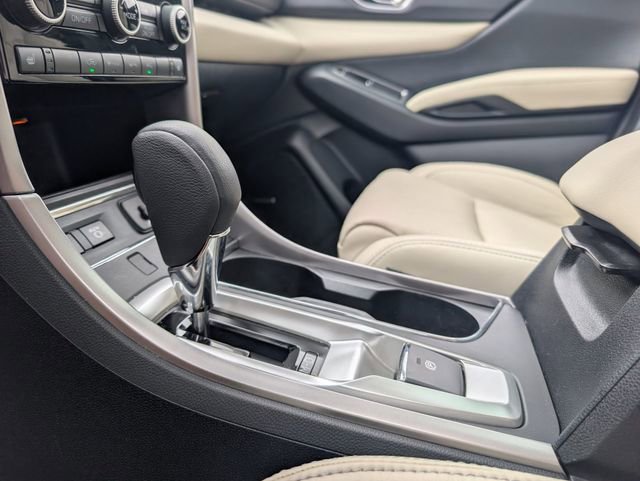Used 2020 Subaru Ascent Limited w/ Technology Package AWD/4WD image 19