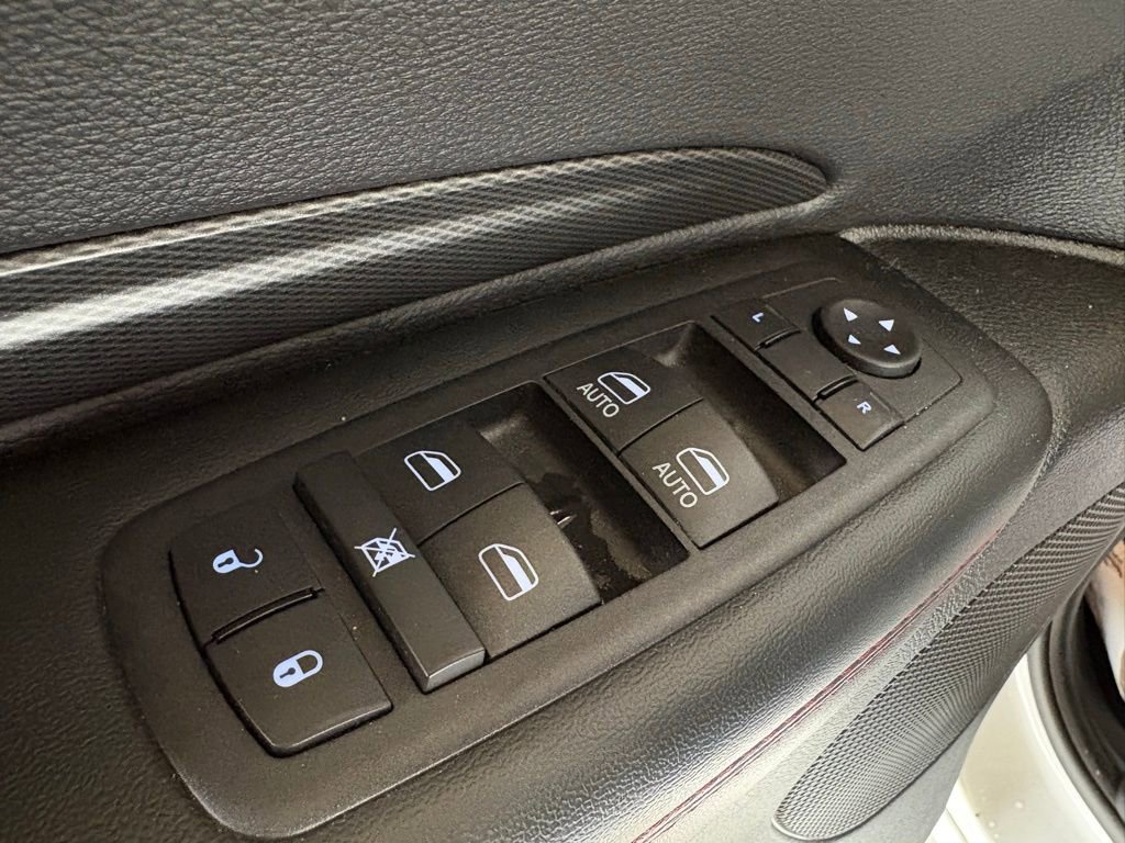 Used 2025 Dodge Durango GT image 20