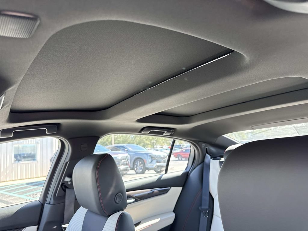 New 2026 Cadillac CT5 Sport w/ Technology Package RWD image 32