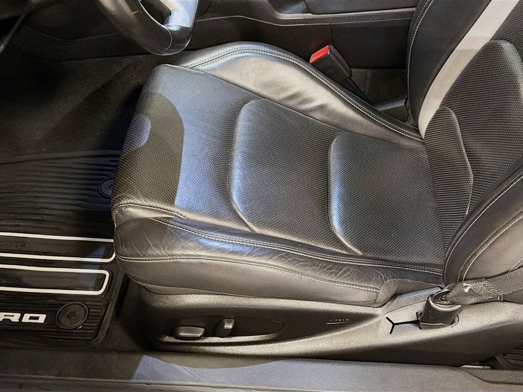 Used 2018 Chevrolet Camaro LT w/ RS Package RWD image 22