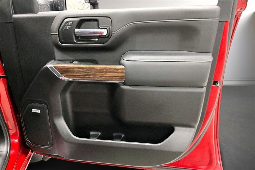 Used 2022 Chevrolet Silverado 3500 High Country w/ Technology Package image 29