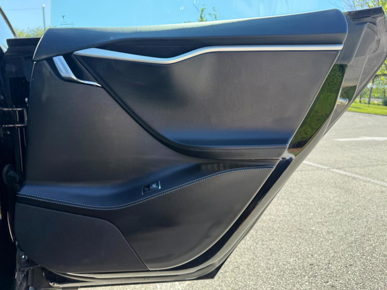 Used 2018 Tesla Model S P100D AWD/4WD image 17
