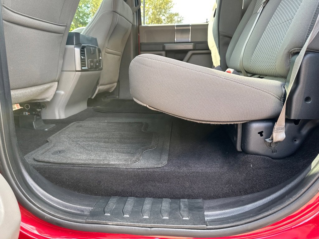 Used 2017 Ford F150 XLT w/ Equipment Group 302A Luxury image 27