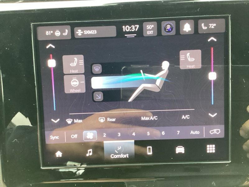 New 2025 Jeep Grand Cherokee Altitude AWD/4WD image 47