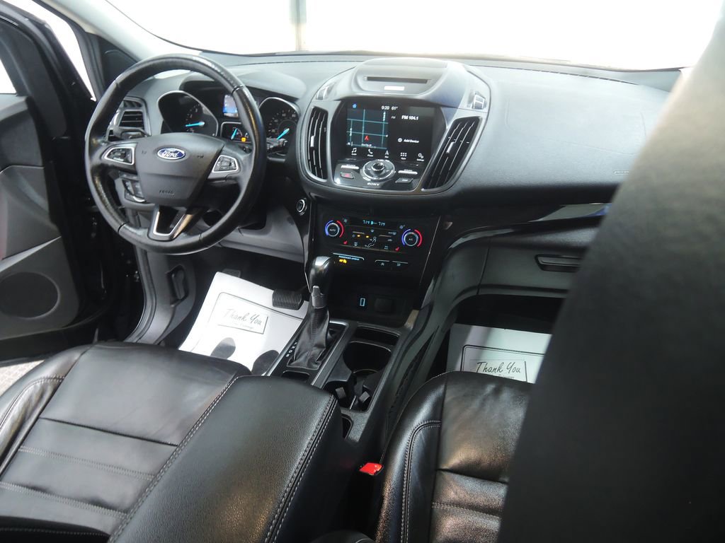 Used 2017 Ford Escape Titanium FWD image 37