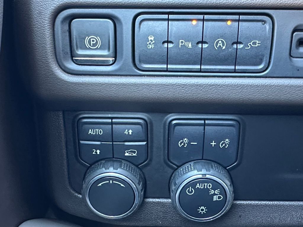 Used 2021 Chevrolet Tahoe LT image 18