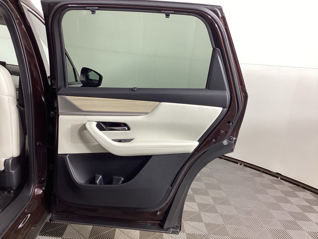 Used 2025 MAZDA CX-90 Plug-In Hybrid w/ Premium Plus image 10