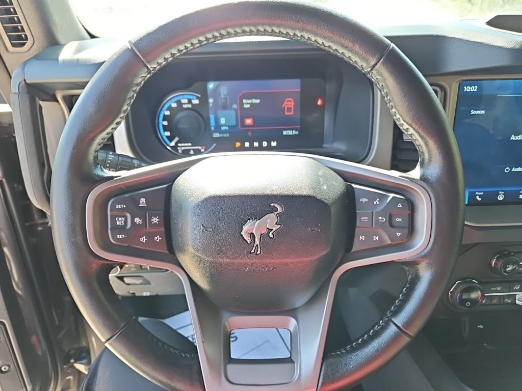 Used 2024 Ford Bronco Outer Banks AWD/4WD image 11