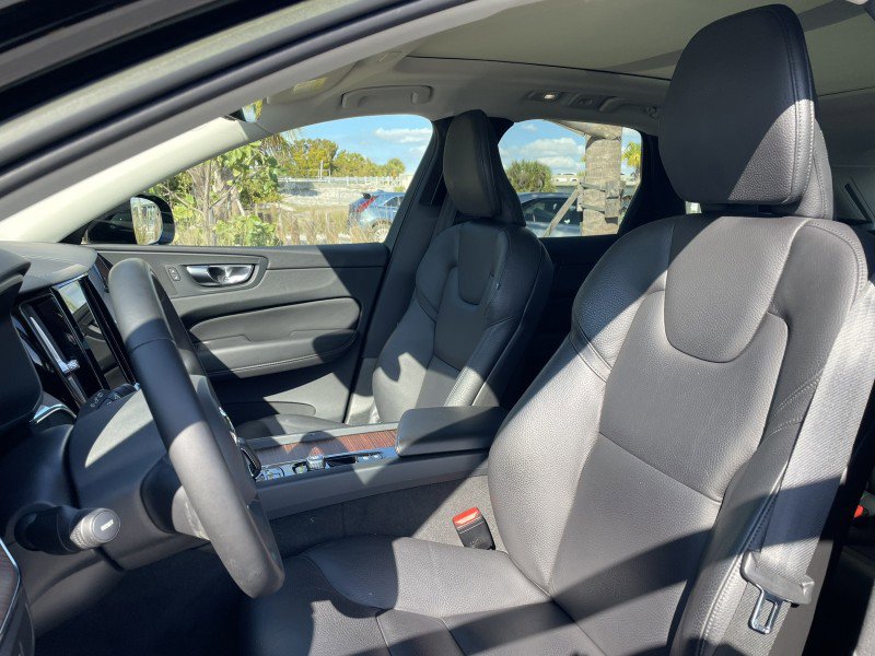 Used 2023 Volvo XC60 B5 Plus w/ Protection Package Premier AWD/4WD image 2