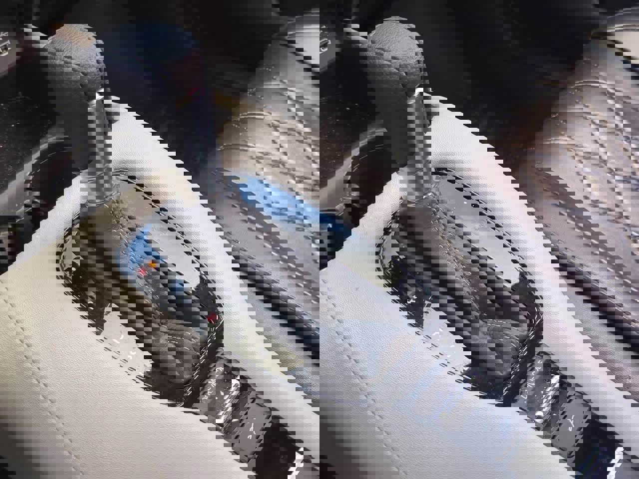 Used 2024 Honda HR-V LX image 31