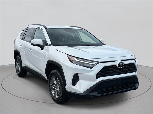 Used 2024 Toyota RAV4 XLE image 3