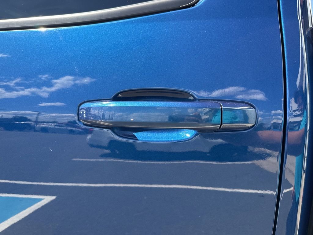 Used 2017 Chevrolet Silverado 2500 LT w/ All Star Edition image 11