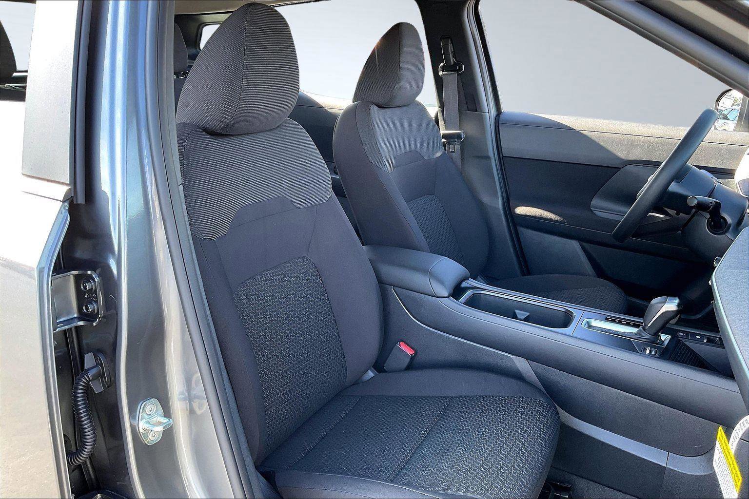 New 2026 Nissan Kicks S FWD image 9