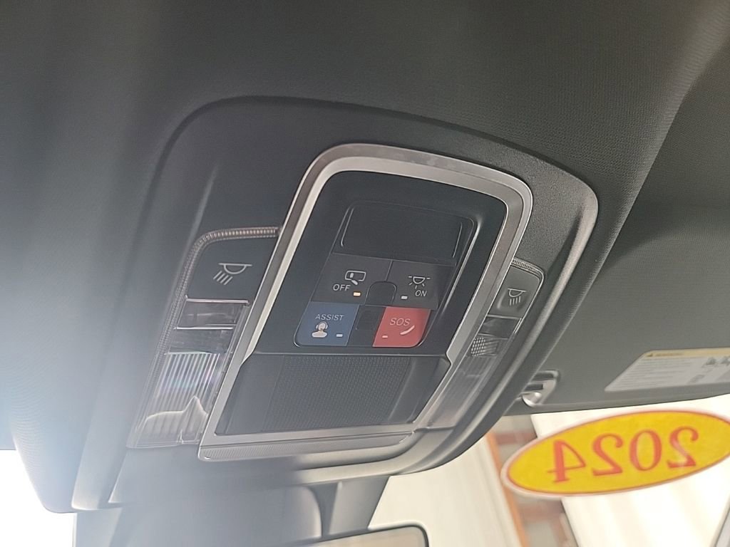 Used 2024 RAM 1500 Laramie image 21