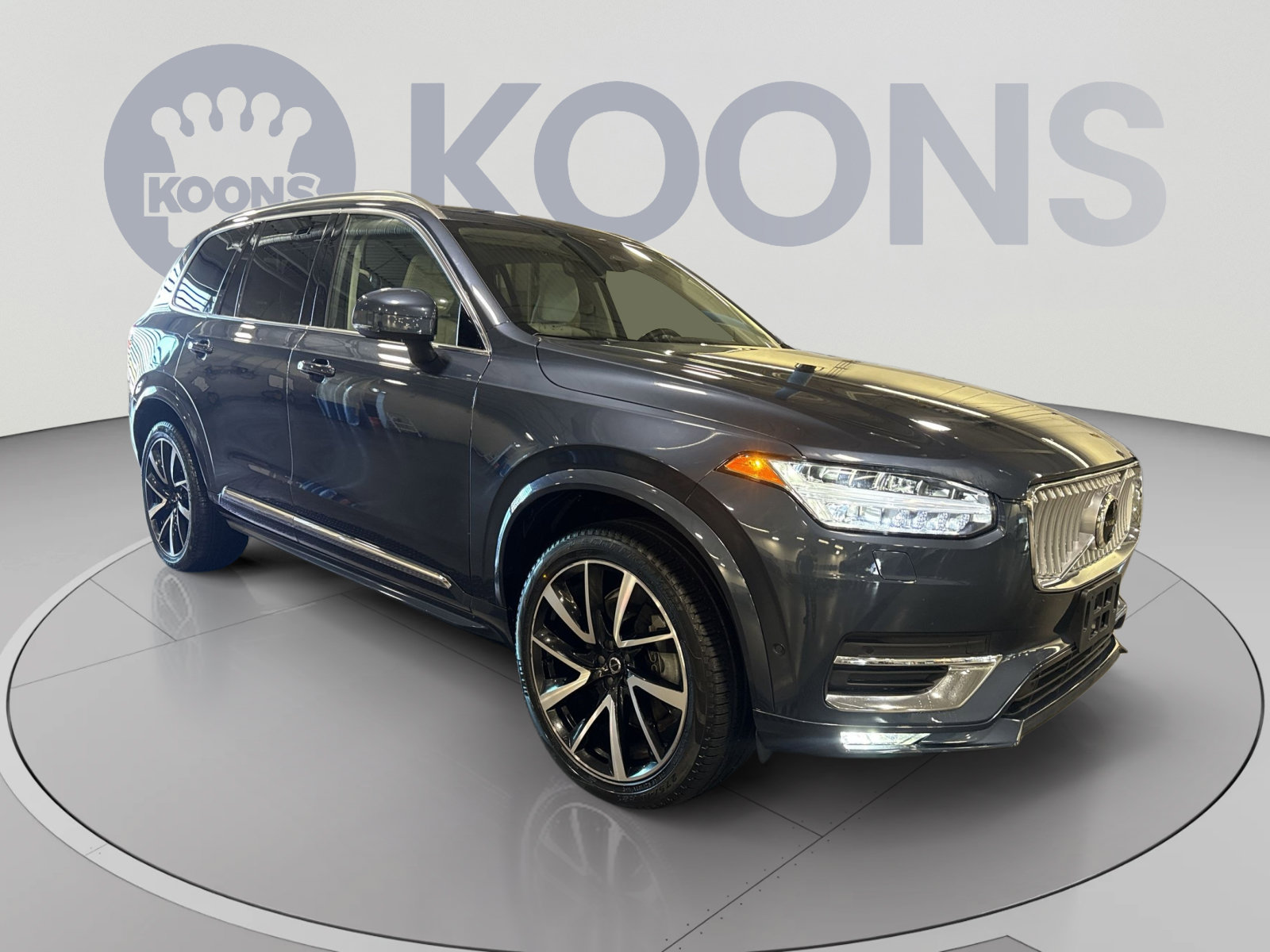Used 2024 Volvo XC90 B5 Plus AWD/4WD image 10