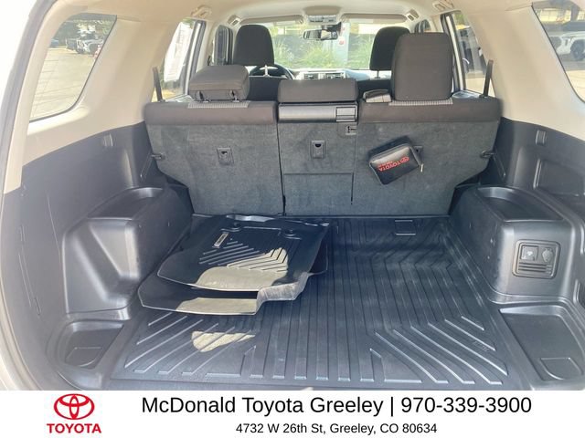 Used 2022 Toyota 4Runner SR5 AWD/4WD image 23