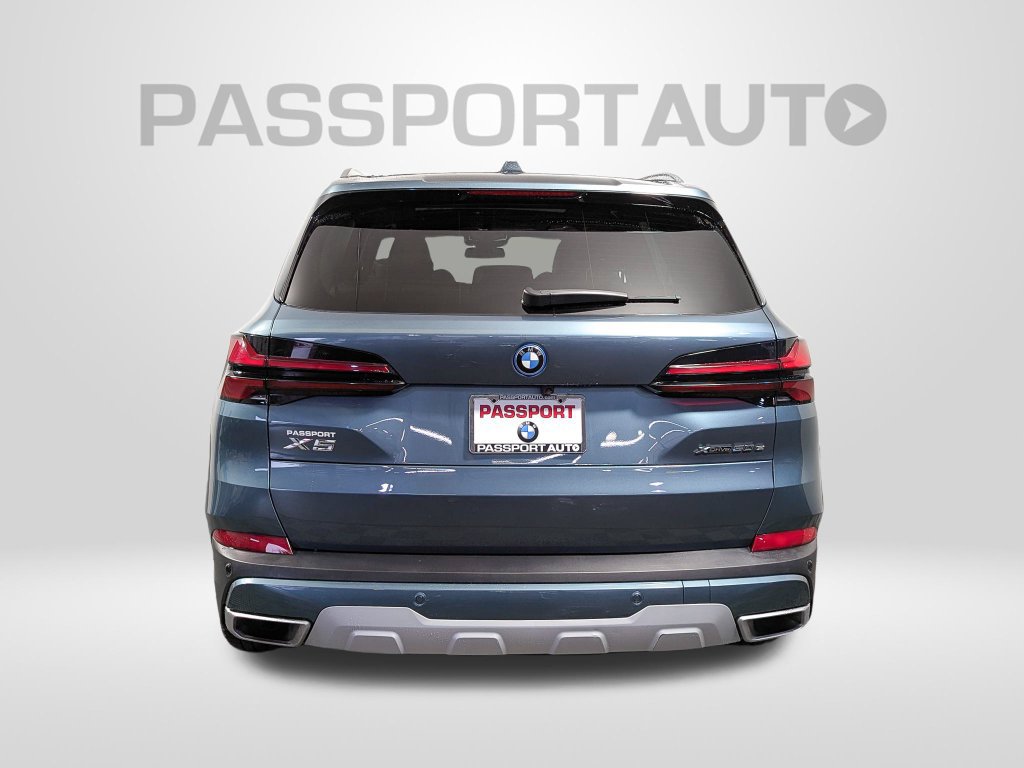 Certified 2025 BMW X5 xDrive50e w/ Premium Package AWD/4WD image 6