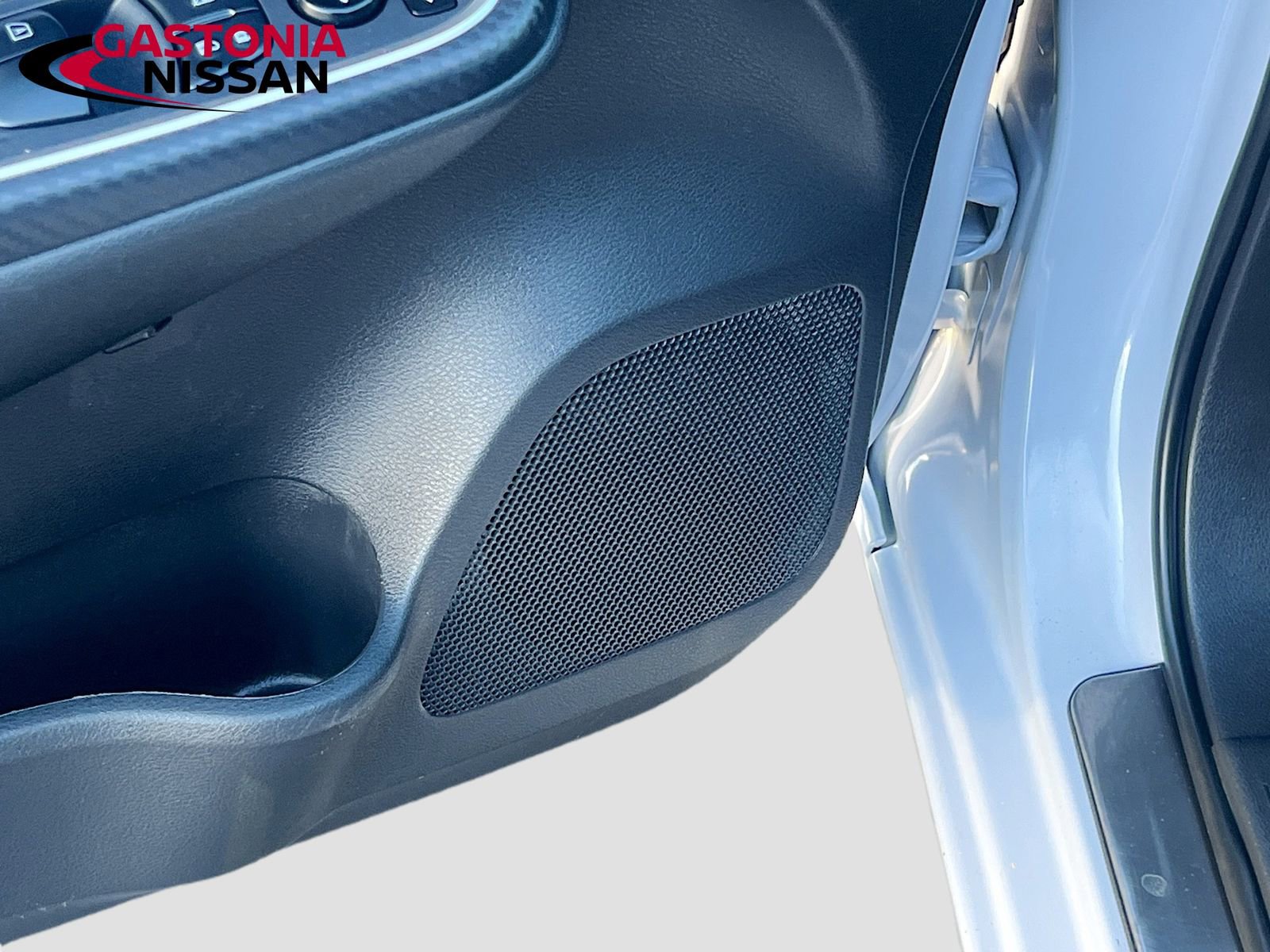 Used 2024 Nissan Versa SR w/ Electronics Package image 23