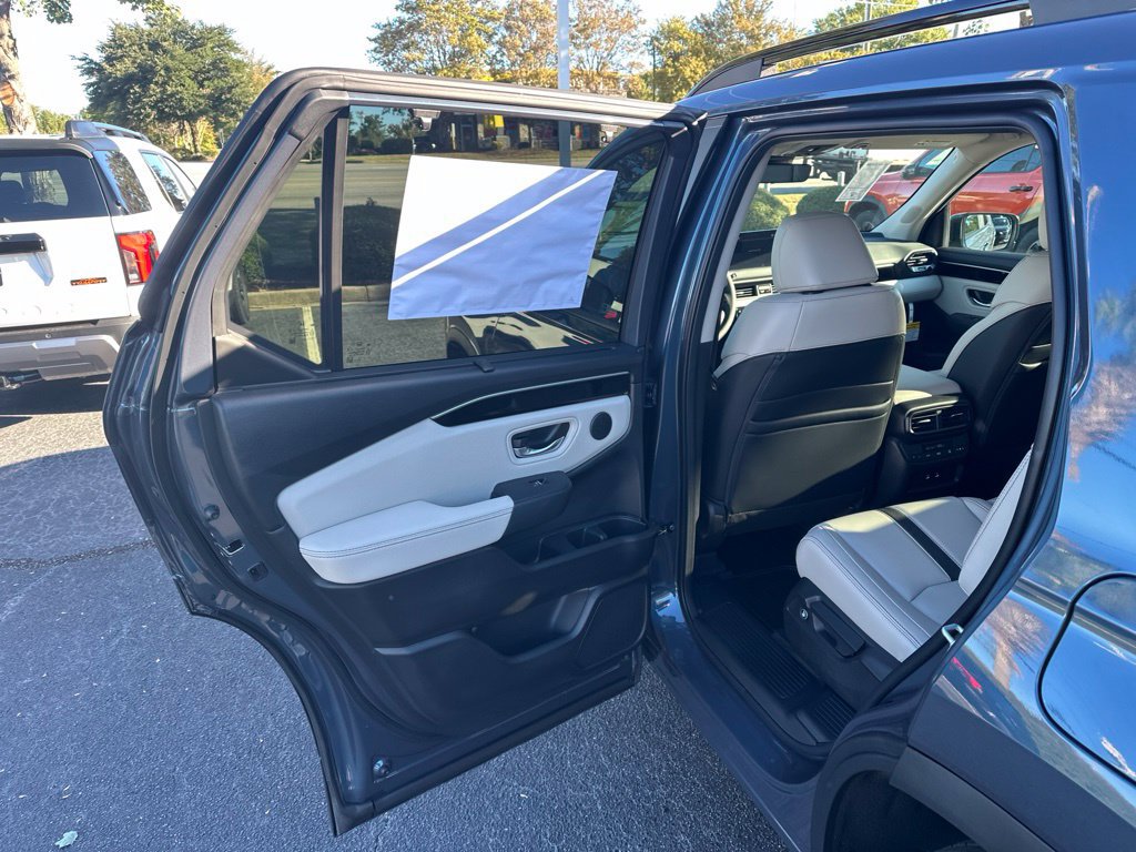 New 2026 Honda Pilot EX-L image 11