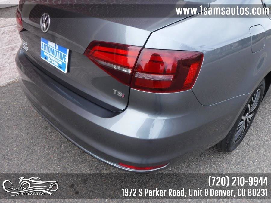 Used 2018 Volkswagen Jetta Wolfsburg Edition FWD image 29