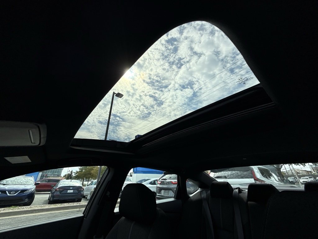 Used 2025 Honda Accord Sport image 5