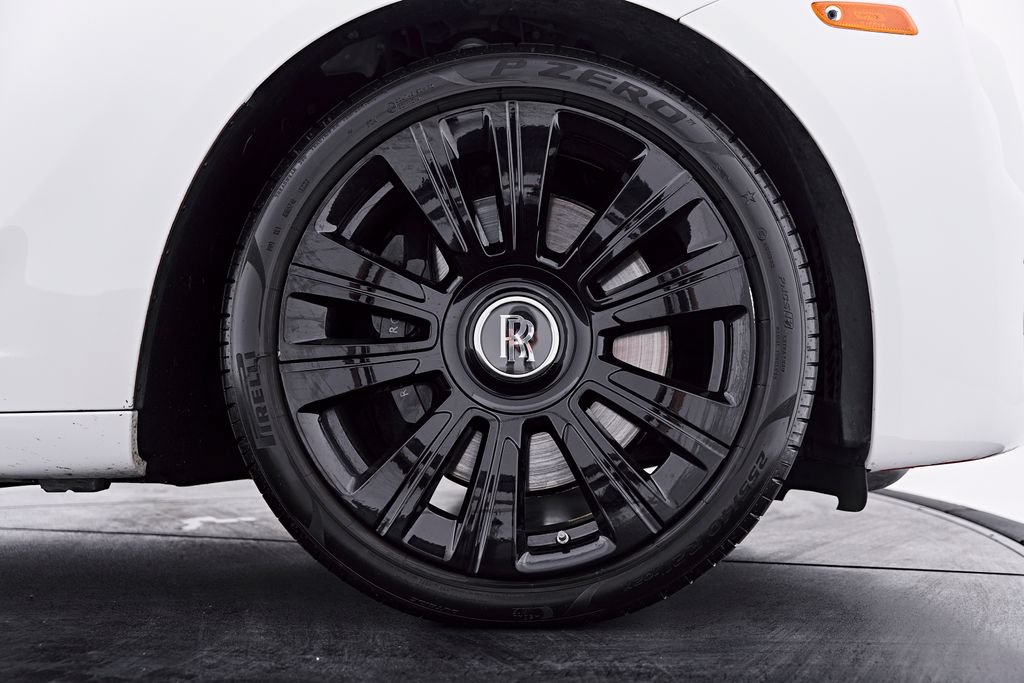Used 2018 Rolls-Royce Ghost RWD image 34