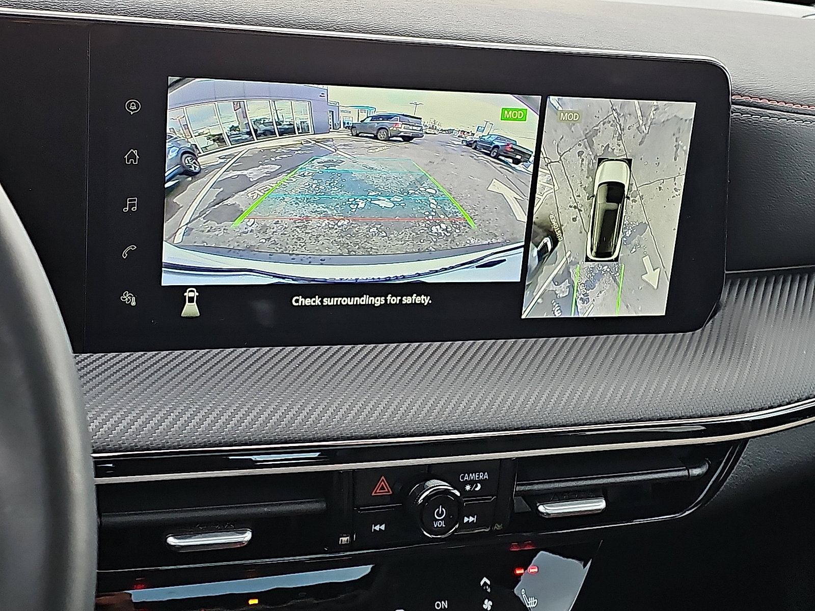 Certified 2025 Nissan Kicks SR w/ SR Premium Package image 19