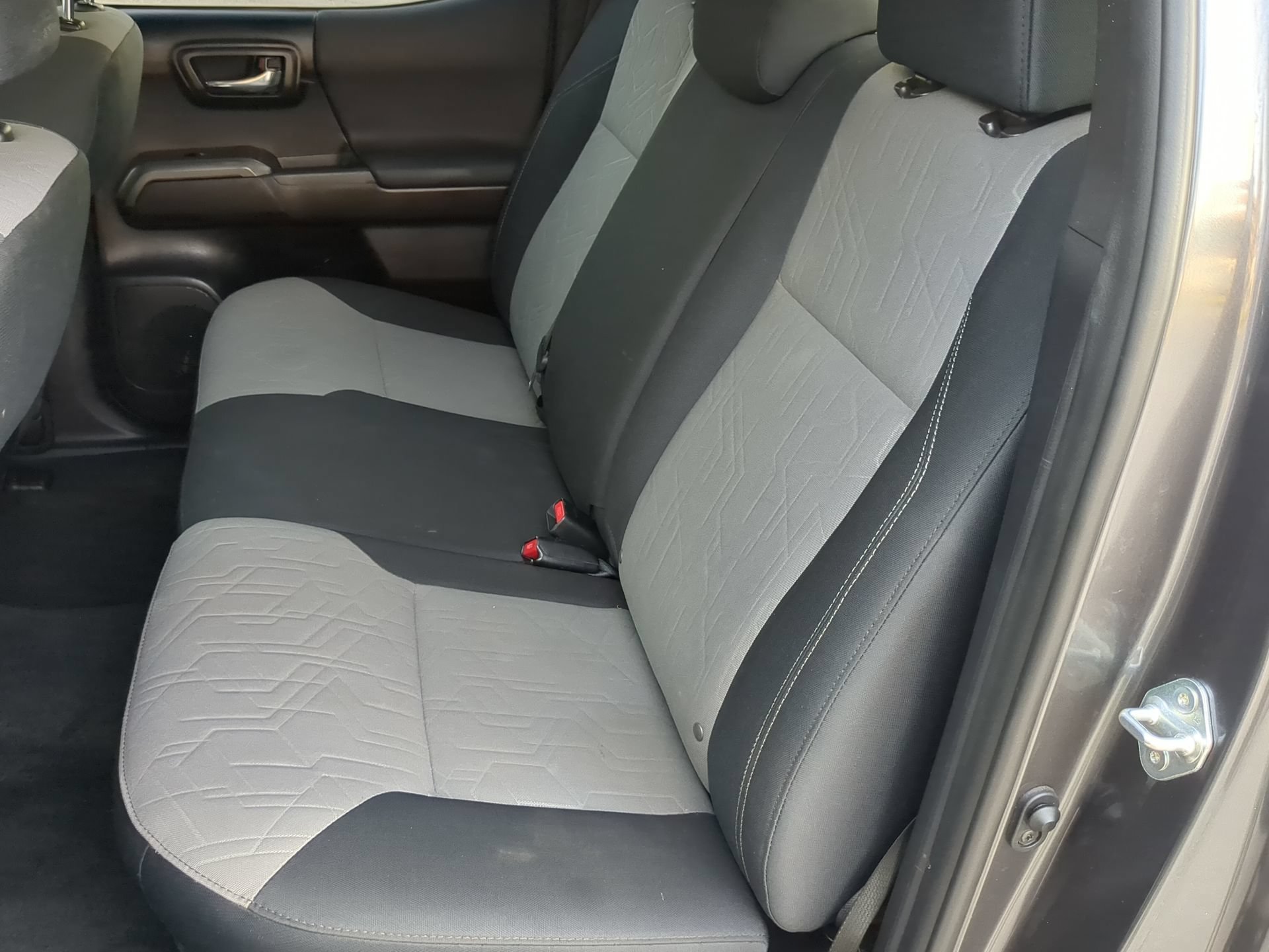 Used 2021 Toyota Tacoma TRD Off-Road AWD/4WD image 53