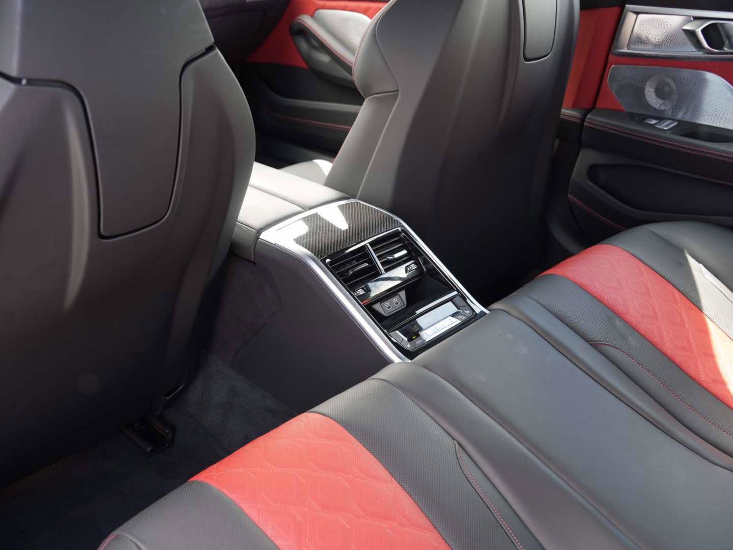 Used 2025 BMW M8 Competition w/ M Carbon Exterior Package AWD/4WD image 9