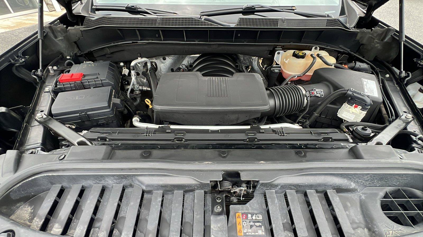 Used 2020 Chevrolet Silverado 1500 LT w/ All-Star Edition AWD/4WD image 10