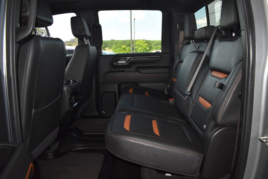 Used 2024 GMC Sierra 2500 AT4 w/ AT4 Premium Plus Package AWD/4WD image 15