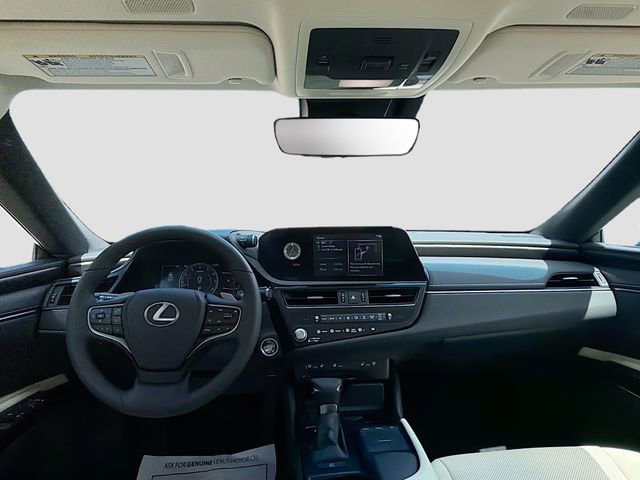 Used 2022 Lexus ES 350 w/ Premium Package image 16