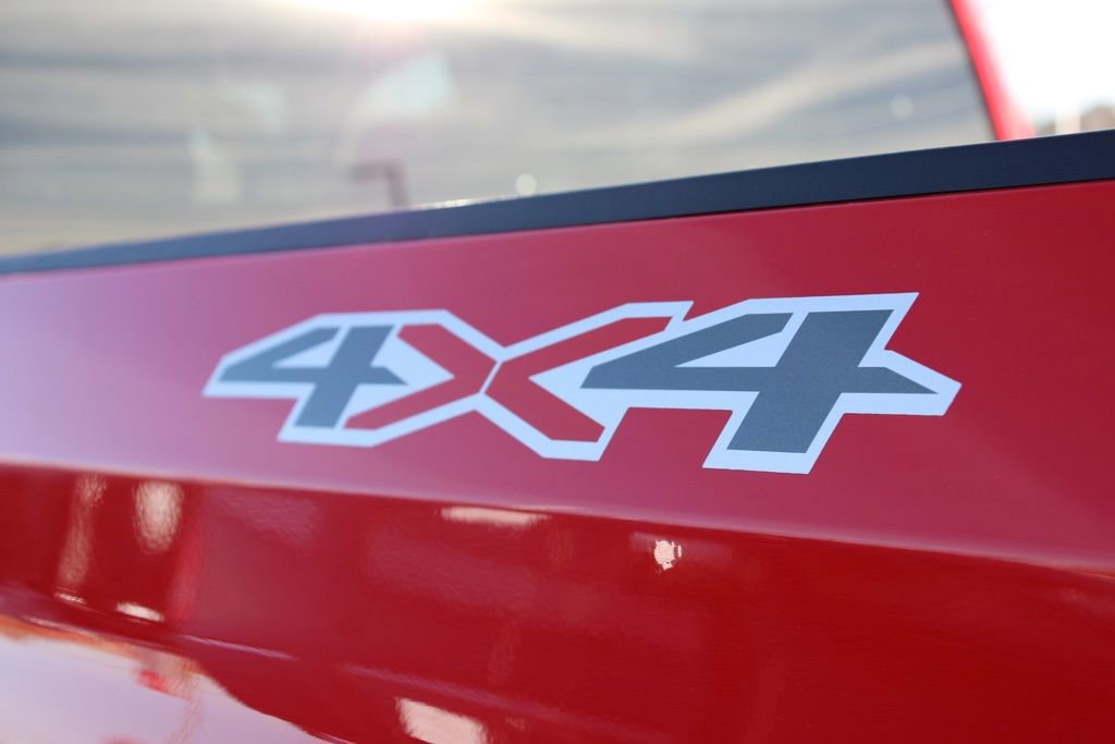 Used 2023 Chevrolet Silverado 1500 LT image 11