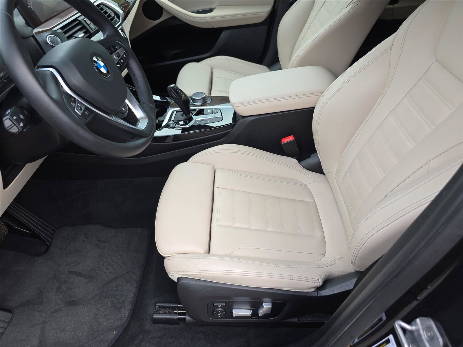 Used 2020 BMW X3 xDrive30i w/ Executive Package AWD/4WD image 21