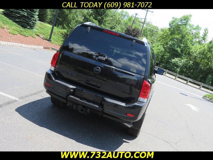Used 2014 Nissan Armada SV AWD/4WD image 16