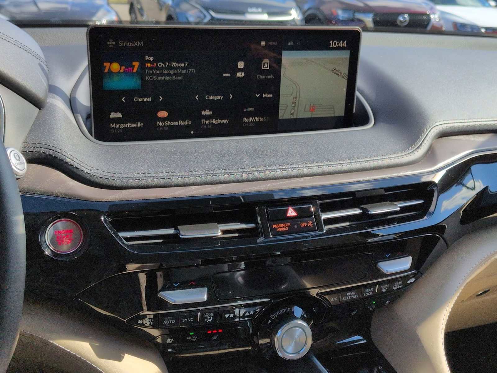 Used 2023 Acura MDX SH-AWD w/ Advance Package image 29