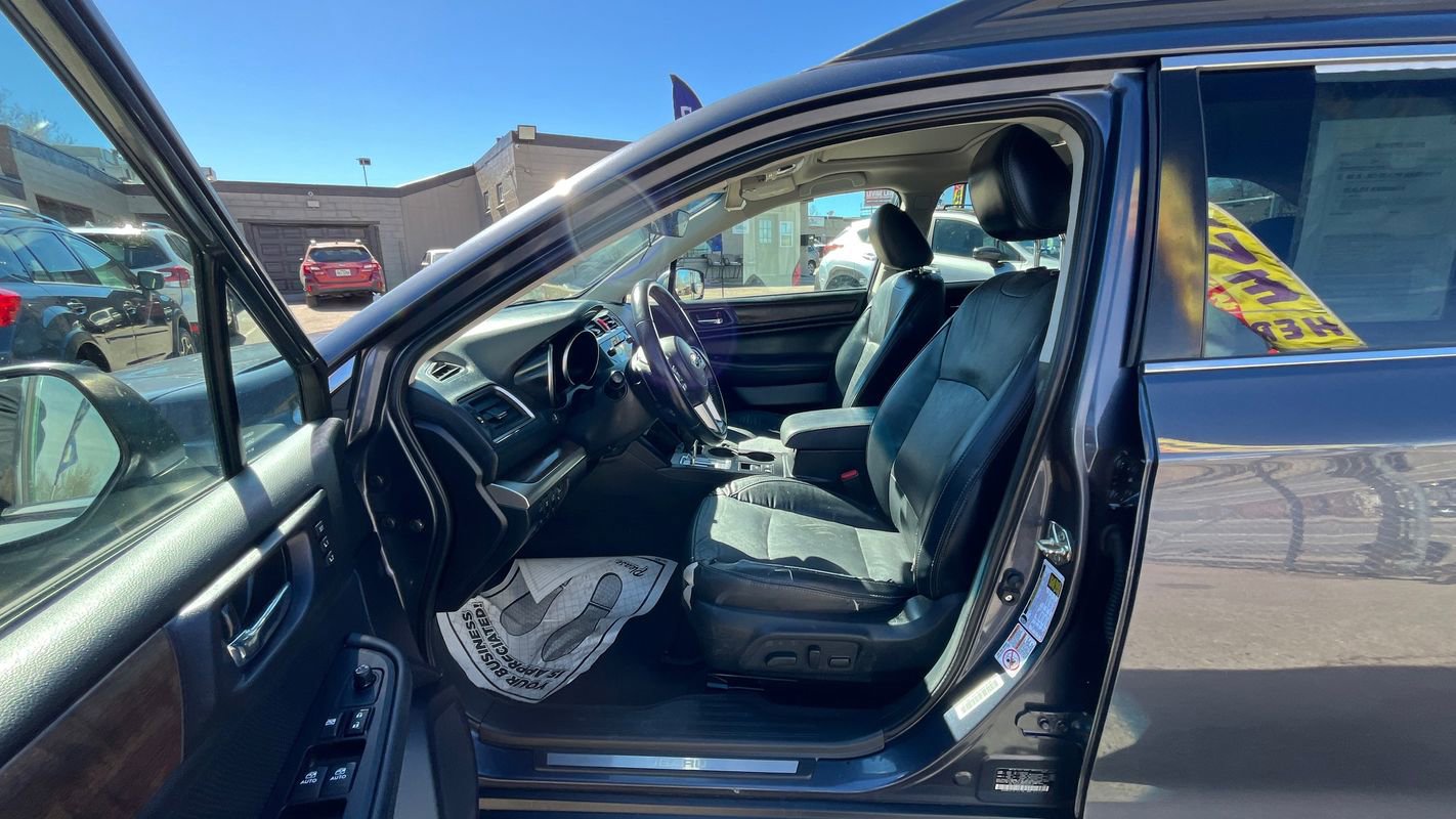 Used 2017 Subaru Outback 2.5i Limited image 21